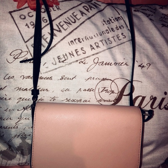 Kate spade crossbody purse - Picture 2 of 2